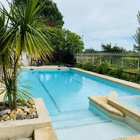 بيت ضيافة Chateau De La Prade 3*