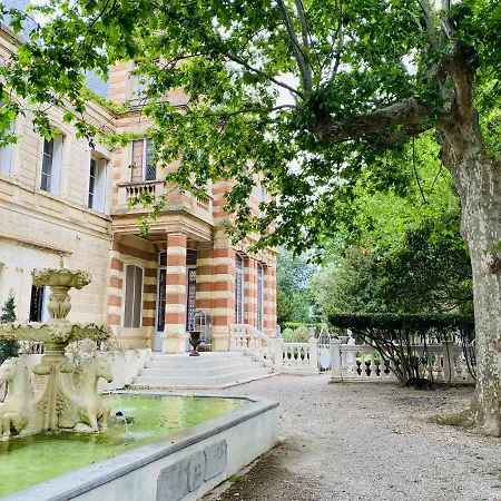 بيت ضيافة Chateau De La Prade 3*