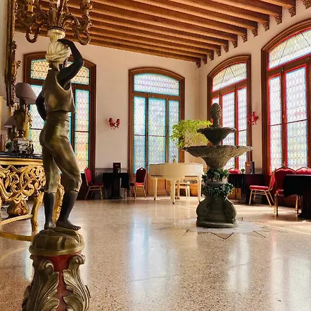 Maison d'hôtes Château De La Prade